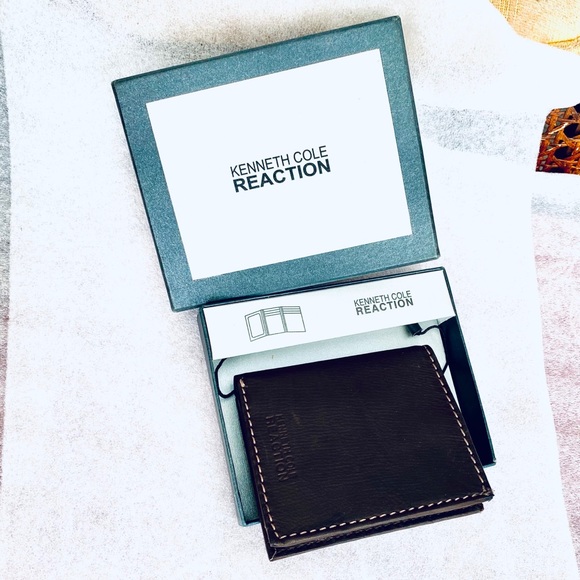 Kenneth Cole Reaction Other - Men’s Leather Slim Square Passcase Wallet